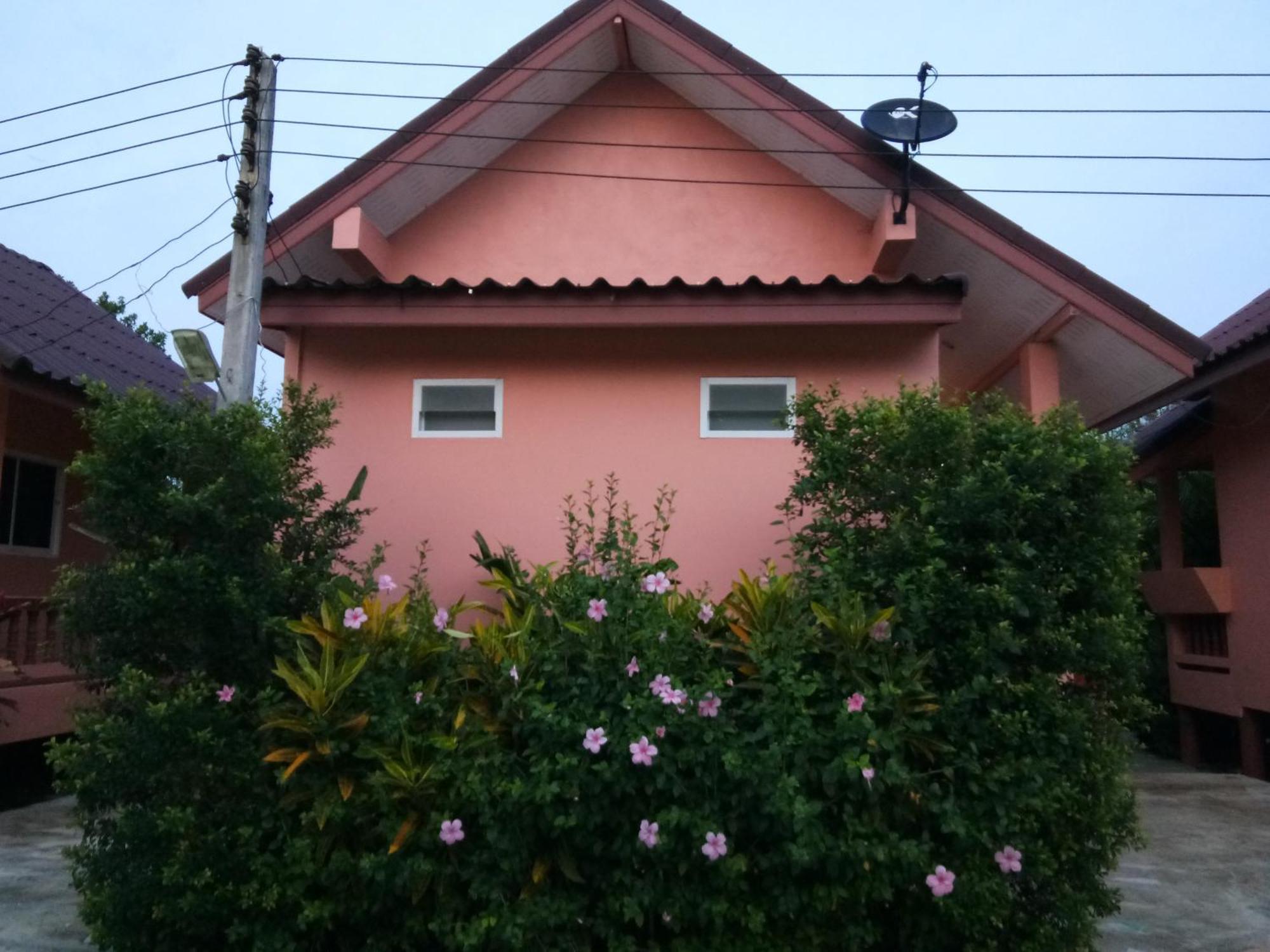 Baan Mek Lom Hotel Khao Lak Exterior photo